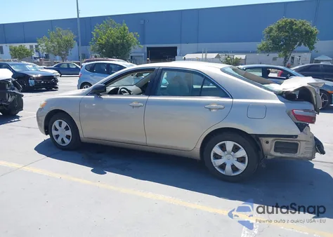 2007 Toyota Camry Le из США, поврежденный, VIN 4T1BE46K27U643068